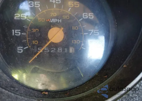 1983 Chevrolet C10 z USA, uszkodzony, nr VIN 1GCCC14HXDF371325